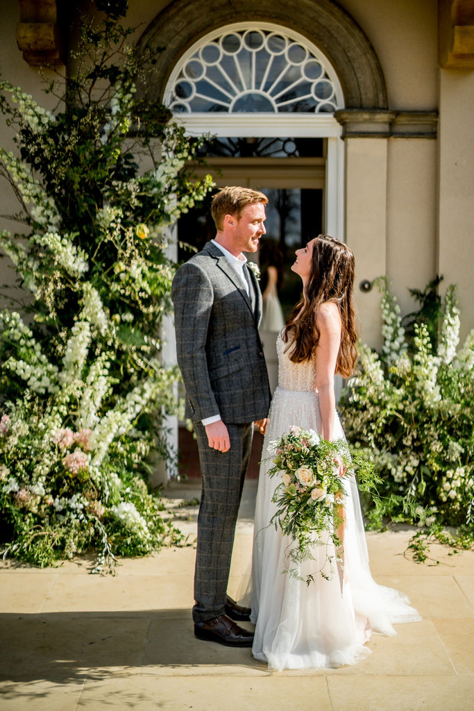 Choosing the Perfect Flowers for Your Hampshire Wedding